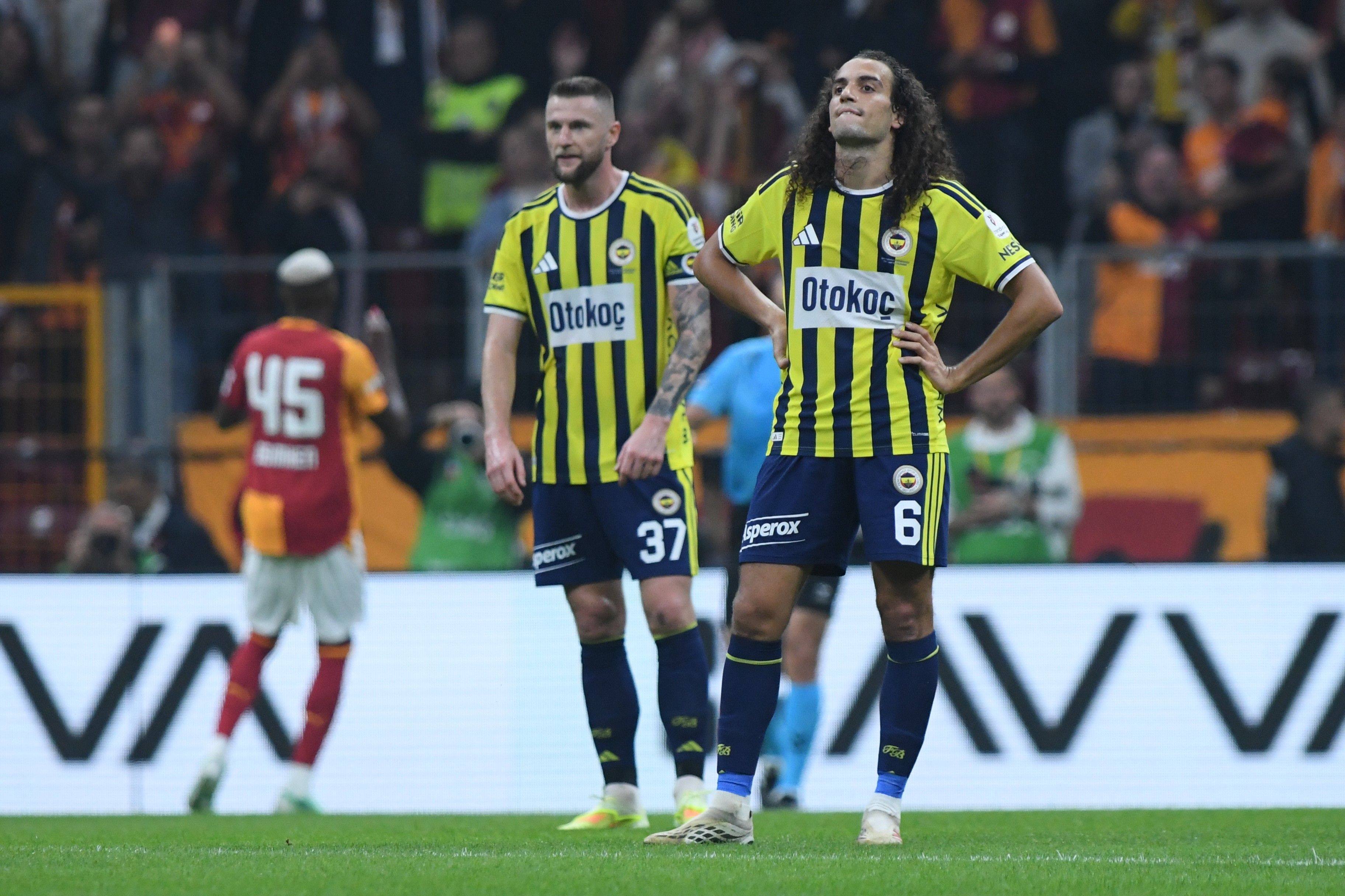 Fenerbahçe'nin galibiyet serisi derbide sona erdi